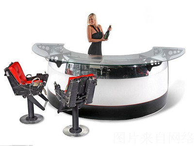 飞机零件艺术品改造